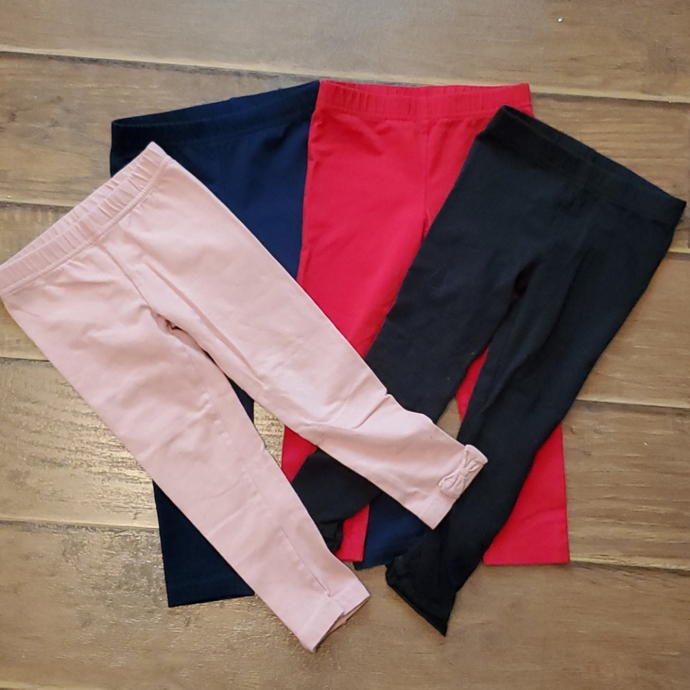 4 Pairs of Carter's Leggings Size 3T